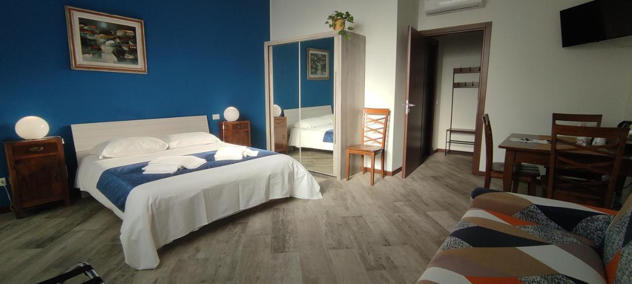 Sansirofiera Rooms ミラノ エクステリア 写真